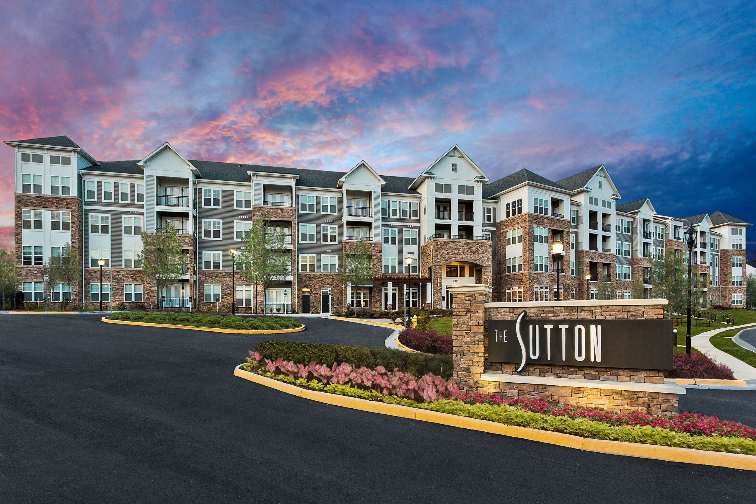 The Sutton Apartments | Modern Apartments in Woodbridge VA